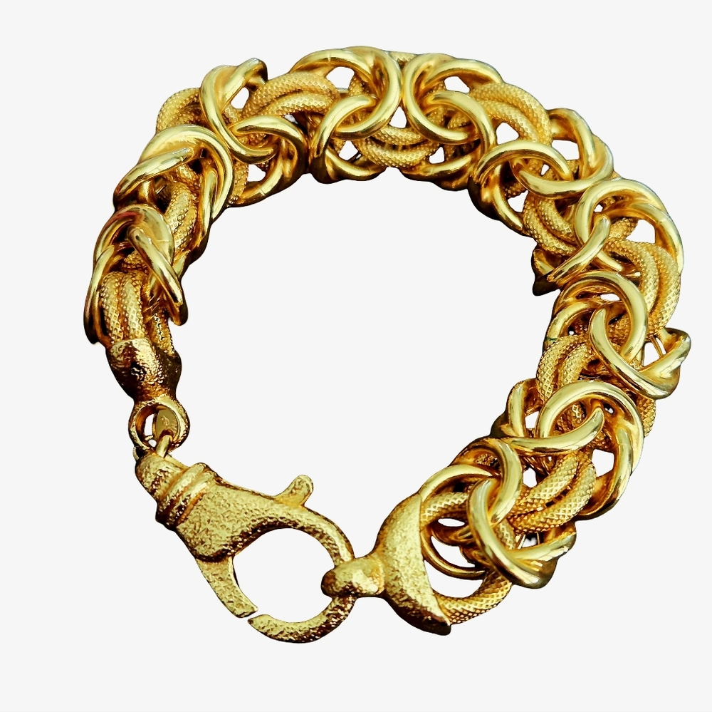 Elegant B Italy Gold Multilink Chain Bracelet.